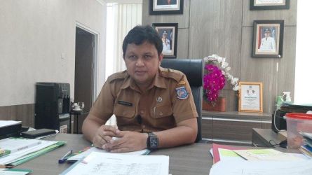 Kepala Dinas Pendidikan dan Kebudayaan (Dindikbud) Kota Tangerang Selatan (Tangsel), Deden Deni.
