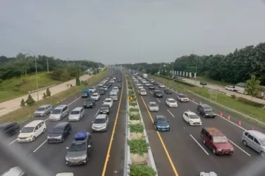Suasana arus kendaraan di tol Cipali. Foto : Ist