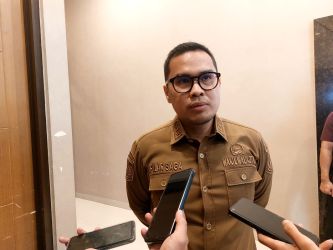 Wakil Wali Kota Tangsel, Pilar Saga Ichsan saat memaparkan cara mengantisipasi tawuran, Selasa (6/5)