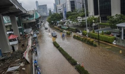 Banjir di Jln HR Rasuna Said. Foto : Ist