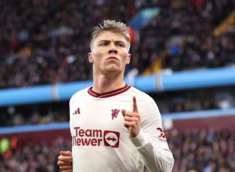 Salahsatu pemain MU yang akan dilego Rasmus Hojlund. Foto : Ist