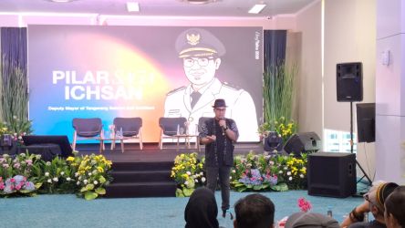 Wakil Wali Kota Tangsel, Pilar Saga Ichsan dalam acara Focus Group Discussion (FGD) Ekraf Talks 2026 Gedung Galeri Koperasi dan UKM Kota Tangerang Selatan, Kamis (10/7)