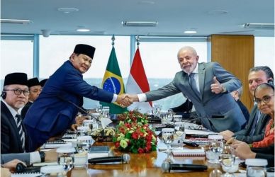 Presiden Prabowo dan Presiden Brazil Luiz Inácio Lula da Silva. Foto : IG