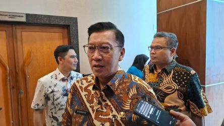 Sekda Tangsel Bambang Noertjahjo saat menjelaskan serapan anggaran. Foto : Ist