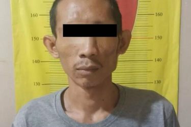 elaku maling sepatu di kawasan Jombang Ciputat berhasil diamankan polisi.