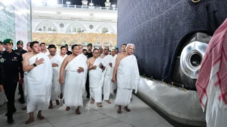 Presiden Prabowo saat menunaikan Umrah. Foto : Ist