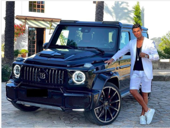 Salah satu koleksi mobil Cristiano Ronaldo. Foto : Ist