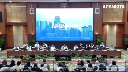 Rapat tentang APBN yang dipimpin Menkeu Purbaya. Foto : Ist