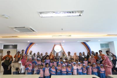 Antusias puluhan anam TK saat belajar mitigasi bencana di BPBD Tangsel