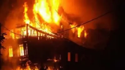 Ikustrasi rumah kebakaran. Foto : Ist