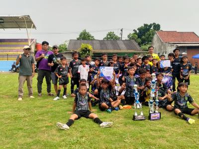 Open Turnamen Sekolah Sepak Bola (SSB) dan Akademi Sepak Bola usia dini, Minggu (31/5/2026). (Andi)