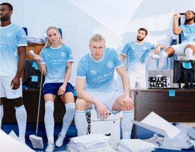 Kostum baru Skuad Man City. Foto : Ist