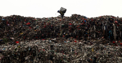 Tempat Pengolahan Sampah Terpadu (TPST) Bantargebang. Foto : Ist