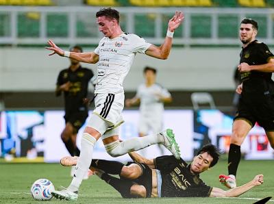 Dewa United sukses tundukkan Persija dengan skor 2-1. Foto ; Ist