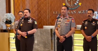 Kapolri Jenderal Suyudi Ario Seto menemui Jaksa Agung ST Burhanuddin di kantor Kejaksaan Agung (Kejagung), Rabu (14/10/2026). Foto : Ist