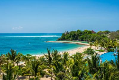 Pantai Nusa Dua terletak di Kecamatan Kuta Selatan, Kabupaten Badung, Bali. Foto : Ist